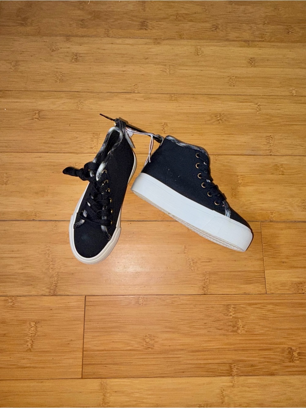 NWT Girl’s Size 12 Old Navy Black High-Top Platform Sneakers with White Sole